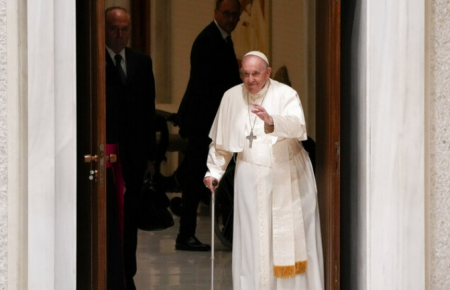 موعد زيارة البابا إلى البحرين